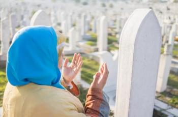 Tata Cara dan Doa Ziarah Kubur setelah Lebaran Idul Fitri