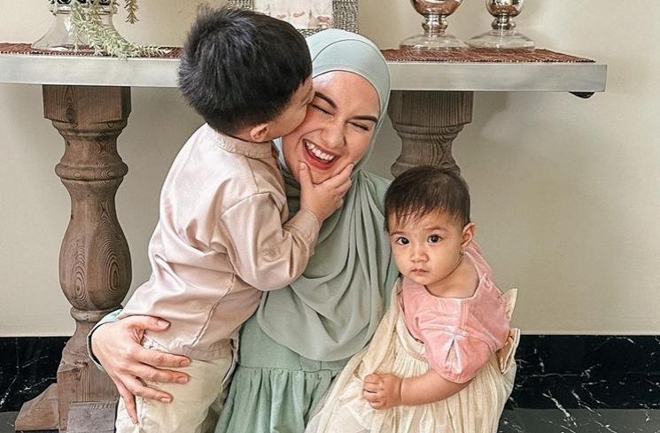 Potret Irish Bella Rayakan Lebaran (instagram/@_irishbella_)