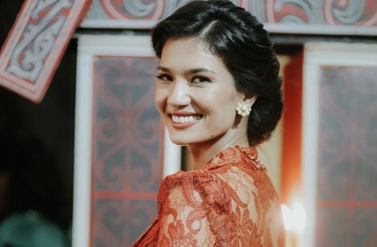 Artis Takut Naik Pesawat (Instagram/@duma_riris)