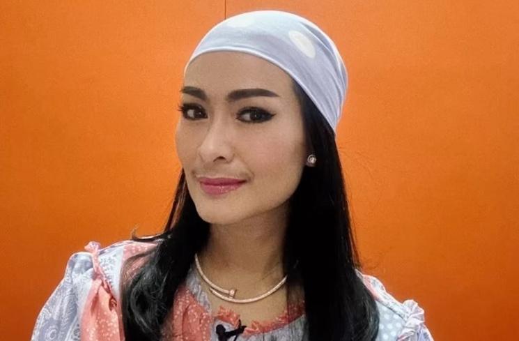 Profil Iis Dahlia (Instagram/isdadahlia)