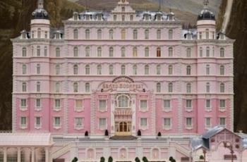 8 Rekomendasi Film Wes Anderson Terbaik yang Wajib Ditonton