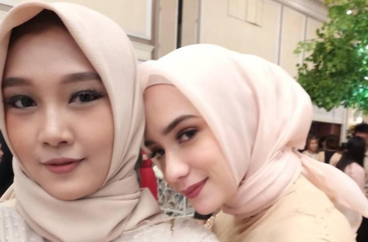 Potret Putri Anne dan Kakak Arya Saloka (Instagram/pramesti.pramaiswara)