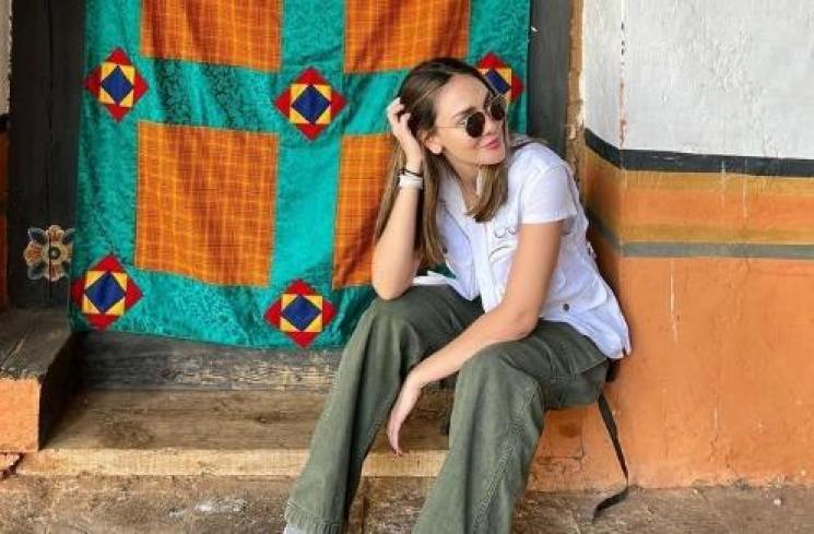Potret Luna Maya di Bhutan. (Instagram/lunamaya)