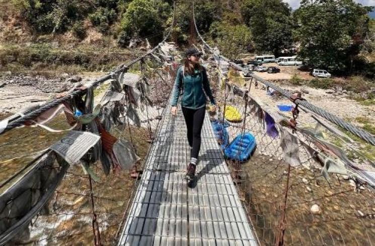 Potret Luna Maya di Bhutan. (Instagram/lunamaya)