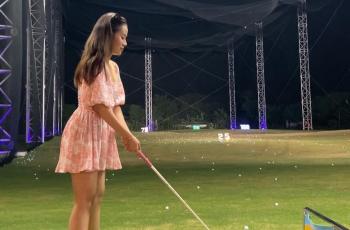 Dicibir Kampungan dan Salah Kostum saat Main Golf di Bali, Mayang Langsung Bereaksi