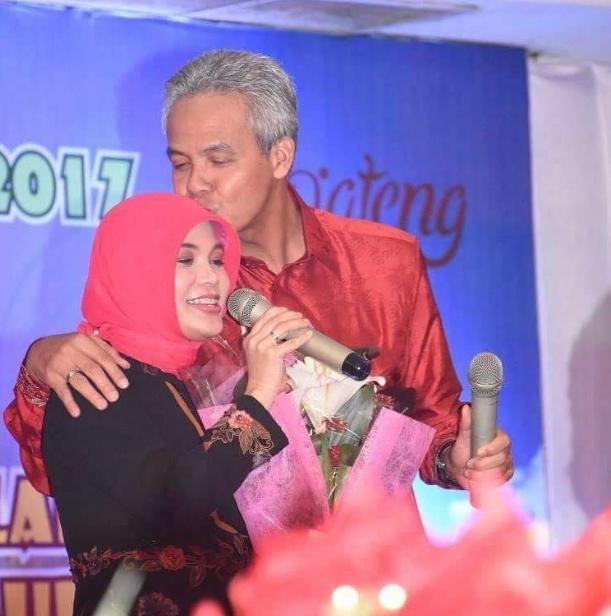 Potret Harmonis Ganjar Pranowo Bareng Anak dan Istri (Instagram/atikoh.s)
