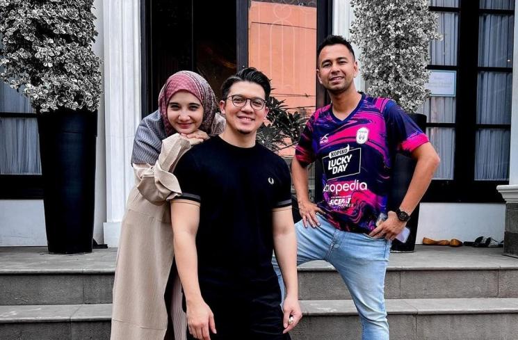 Raffi Ahmad, Zaskia Sungkar, dan Irwansyah (Instagram/@irwansyah_15)