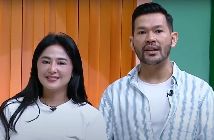 Potret Terbaru Wajah Dewi Perssik (YouTube Trans7 Official)
