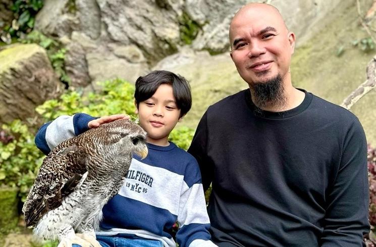 Potret Liburan Keluarga Mulan Jameela dan Ahmad Dhani (instagram/@mulanjameela1)