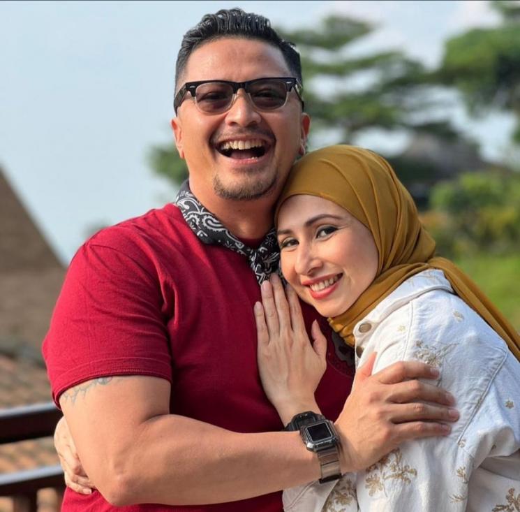 Artis Cerai Usai Diisukan Selingkuh(Instagram/@kangferrymaryadi) 