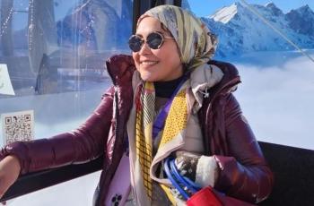 Profil dan Biodata Umi Kalsum Ibu Ayu Ting Ting, Disebut Bak Toko Emas Berjalan