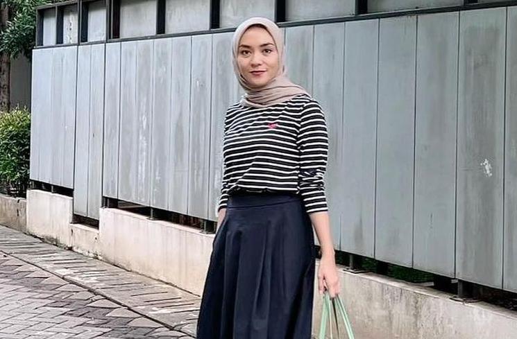 Artis asal Lampung (Instagram/@ennolerian_)