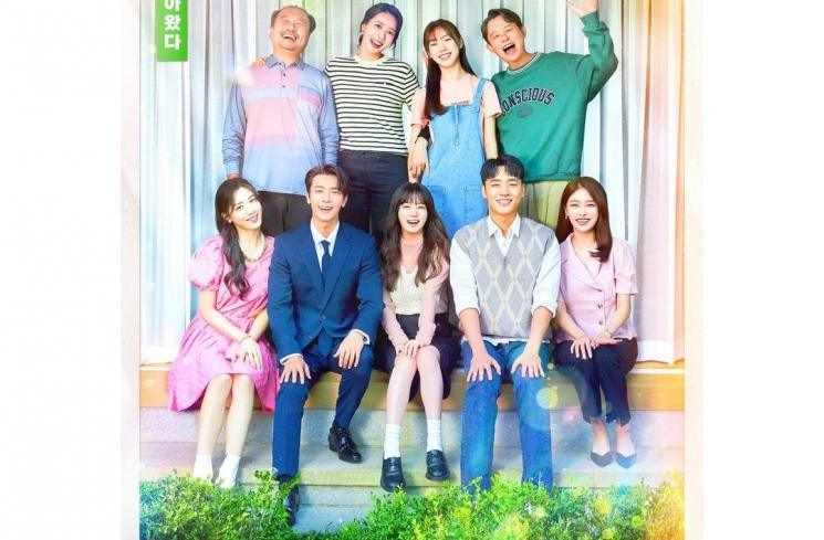 Pesona Song Ha Yoon di Oh! Youngsim (Instagram/@studiogenie_official)