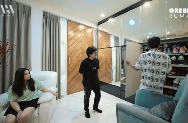 Rumah Denny Sumargo (YouTube/AH)