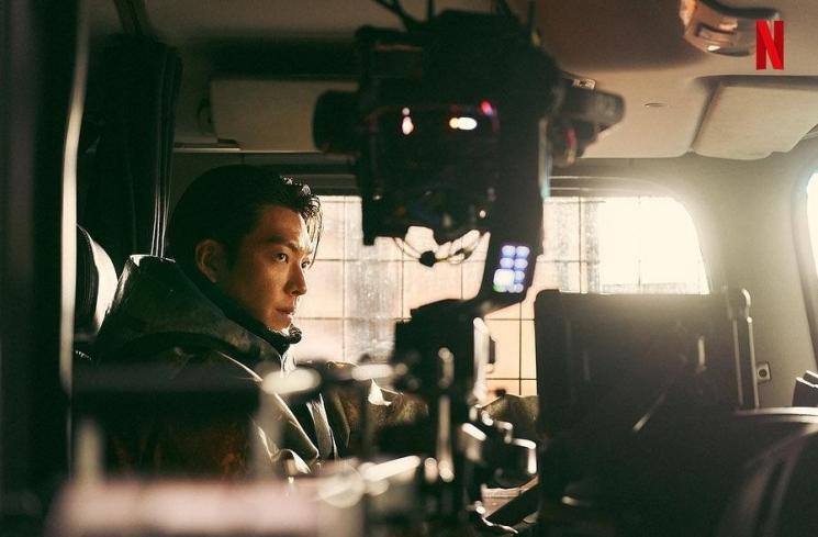 Potret di Balik Layar Black Knight (Instagram/netflixkcontent)