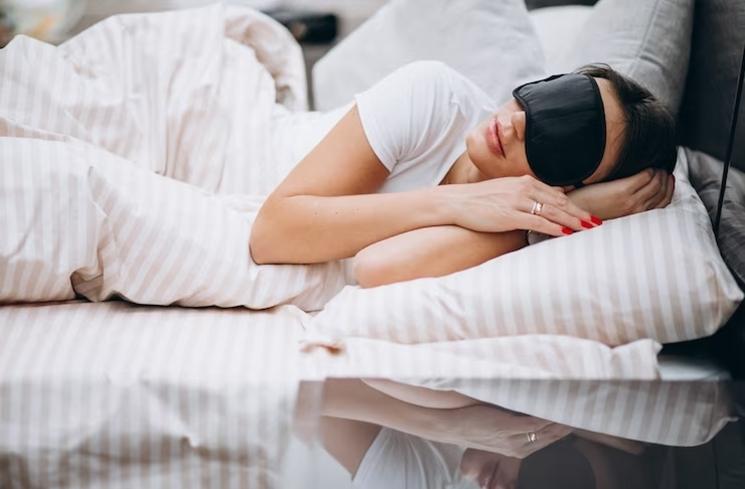 Tips Kulit Glowing Sepanjang Hari (freepik)