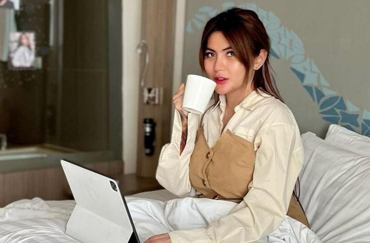 Profil Angela Lee (Instagram/@angelalee87)