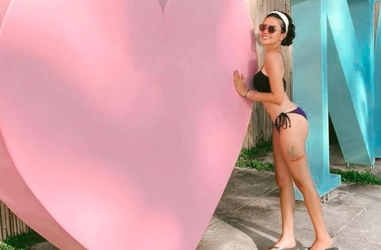 Adu Gaya Artis Pakai Lingerie (Instagram/@nikitamirzanimawardi_172)