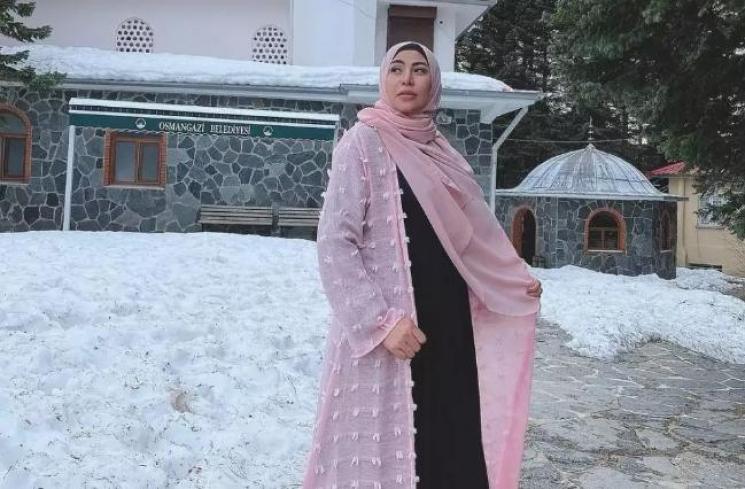 Pedangdut yang Memutuskan Berhijab. (Instagram/princess_cinta_penelope)