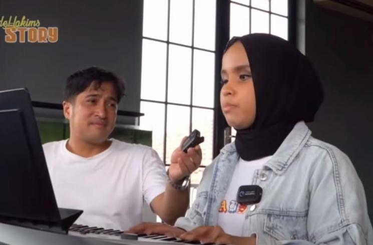 Irfan Hakim dibuat nangis dengan bakat Putri Ariani (YouTube/deHakims Story)
