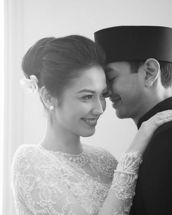 Artis Tiba-Tiba Nikah Tanpa Umbar Pacaran. (Instagram/vaelovexia)