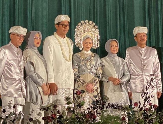 Artis Tiba-Tiba Nikah Tanpa Umbar Pacaran. (Instagram/ifyalyssa)