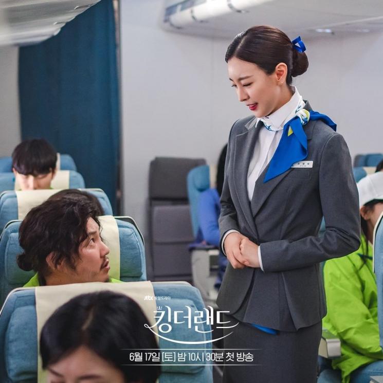 Adu Pesona Go Won Hee dan Kim Ga Eun di King the Land (Instagram/@jtbcdrama)