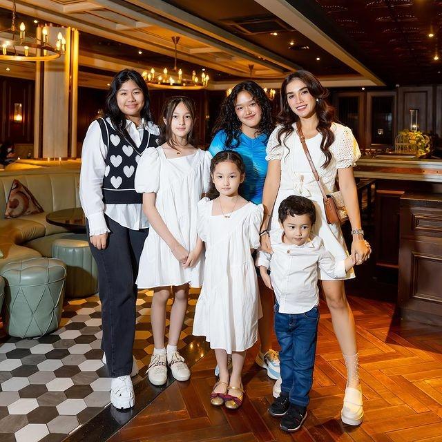 Artis pasang badan saat anak dibully (Instagram/@ussypratama)
