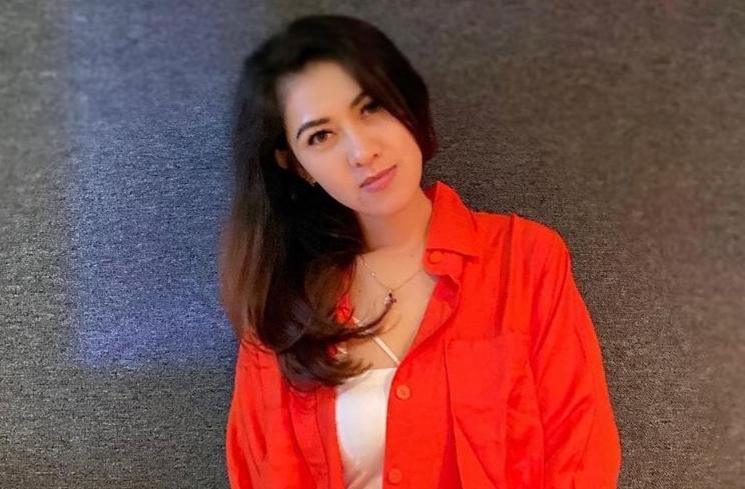 Potret terbaru Ade Bunga Niari (Instagram/@bunganiari_)