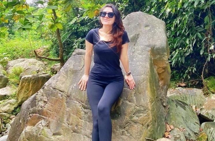 Potret terbaru Ade Bunga Niari (Instagram/@bunganiari_)