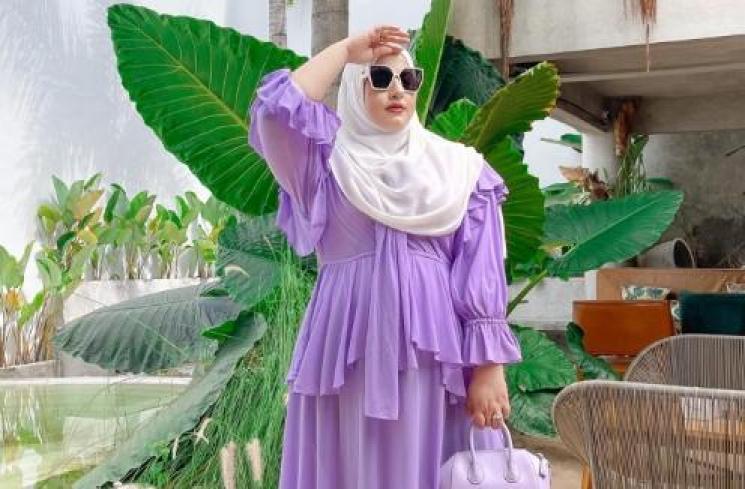 Inspirasi Outfit ala Tasyi Athasyia. (Instagram/tasyiiathasyia)