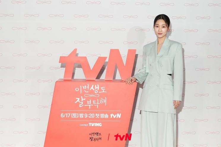 Pesona Ha Yun Kyung di See You in My 19th Life (Instagram/@tvn_drama)