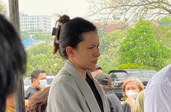 Michelle Joan Sekuat Tenaga Merelakan sang Ibu: Mama Sudah Tenang Bersama Tuhan