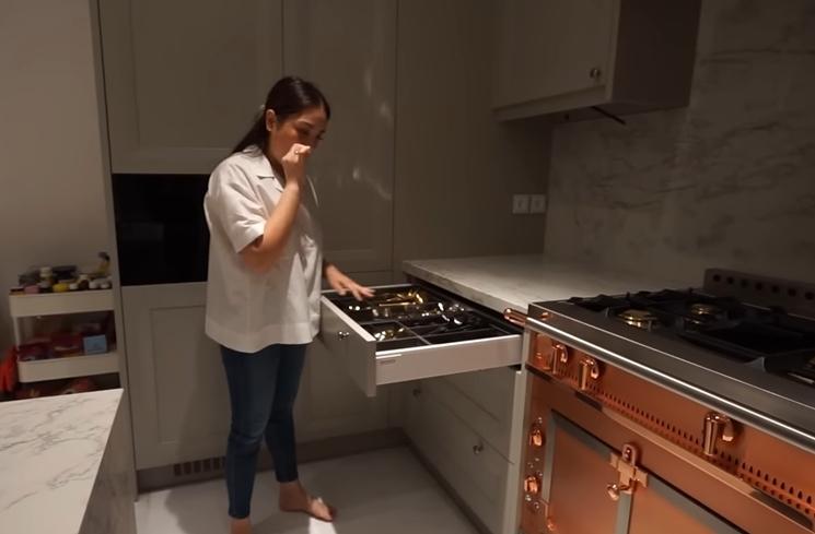 Potret Dapur Baru Nagita Slavina (YouTube Rans Entertainment)