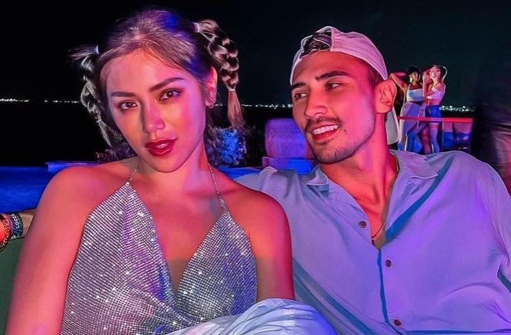 Artis Bikin Perjanjian Pranikah (Instagram/@inijedar)