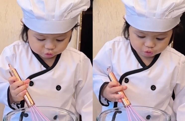 Potret Ameena Jadi Koki Cilik (instagram/@attahalilintar)
