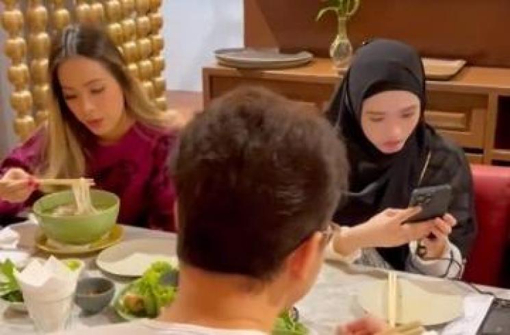 Potret Kebersamaan Inara Rusli dan Lady Nayoan. (Instagram/dr.richard_lee)