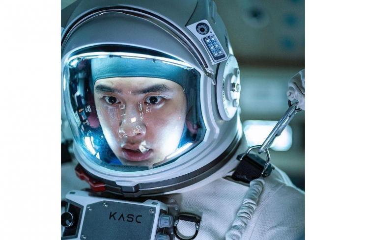 Potret D.O. EXO di The Moon (Instagram/cjenmmovie)