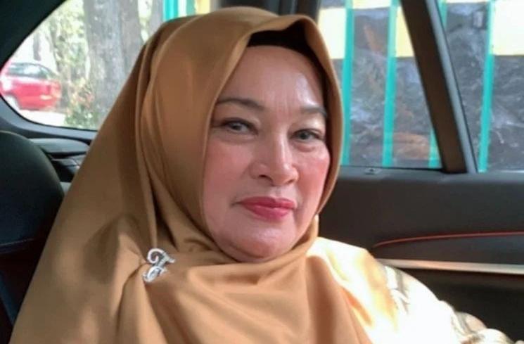 Potret Cantik Ibu Jeje Govinda (Instagram/faridabudyarti50)