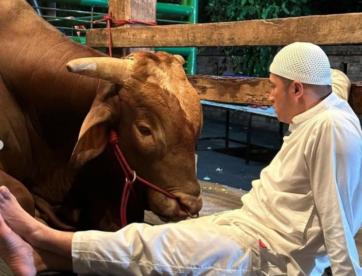 Momen haru kebersamaan Irfan Hakim dengan Wariso. (Instagram/@irfanhakim75)