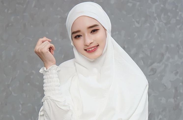 Perjalanan Karier Inara Rusli (instagram/@mommy_starla)