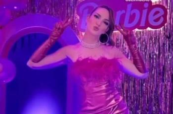 Bak Barbie Hidup, Penampilan Serba Pink Nia Ramadhani Banjir Pujian