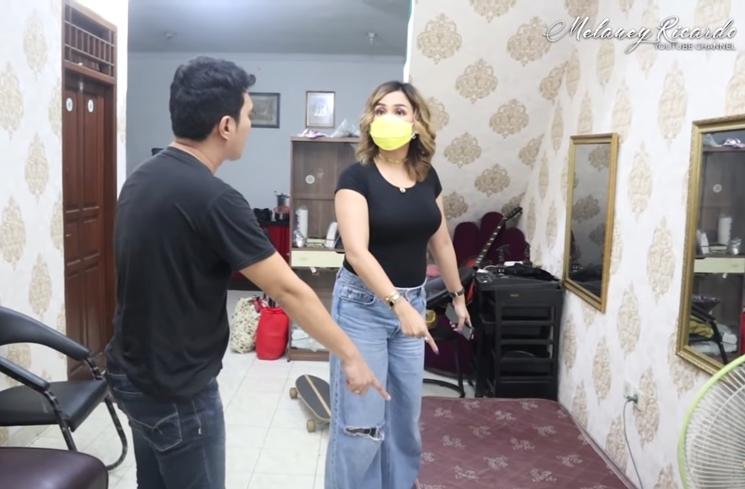 Rumah Aldi Taher (YouTube/Melaney Ricardo)