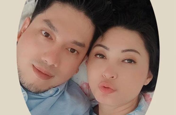Potret Della Puspita dan Suami Baru (instagram/dellapuspita00)