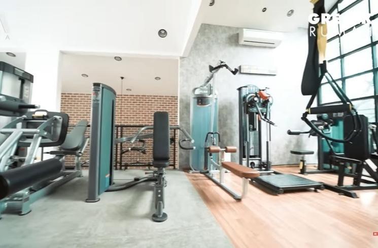 Studio Deddy Corbuzier Senilai Rp50 Miliar (YouTube/AH)