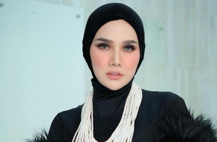 Artis Indonesia Ganti Nama. (Instagram/mulanjameela1)