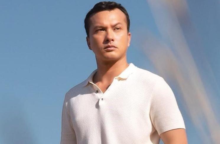 Tips Tampil Cool dan Misterius Ala Nicholas Saputra (instagram/unkenaru)