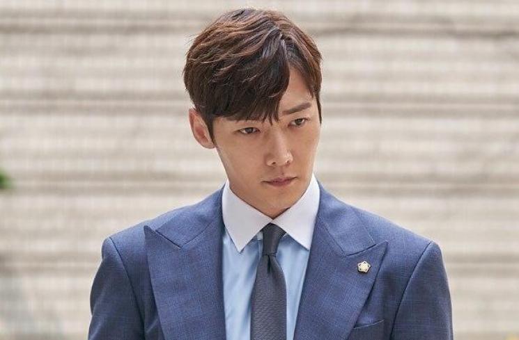 Sinopsis Justice (Hancinema)