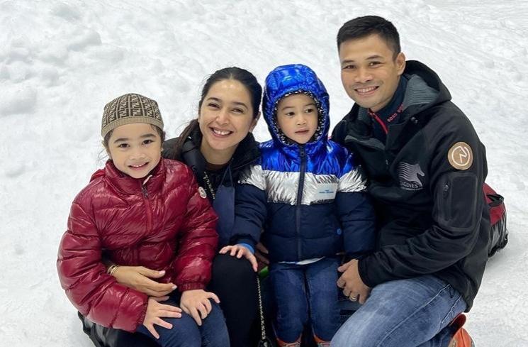 Artis Indonesia yang Punya Pasangan Atlet (instagram/nsyakieb85)