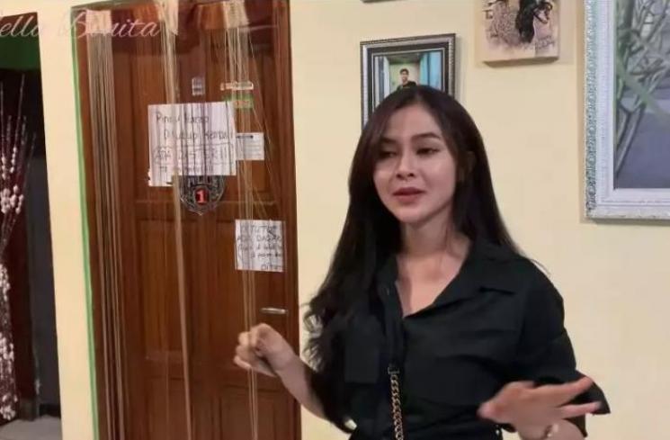 Rumah Bella Bonita di Kampung (YouTube/Bella Bonita)
